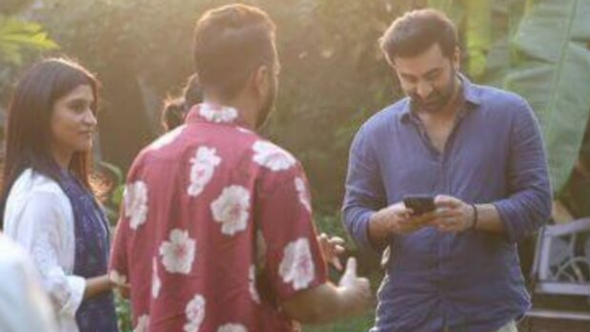 ranbir-kapoorkonkona-sen-sharma-wake-up-sid-2-in-works-karan-johar-shares-update-viral-video